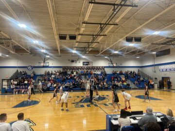 Midway Basketball at Jellico - Tip Off